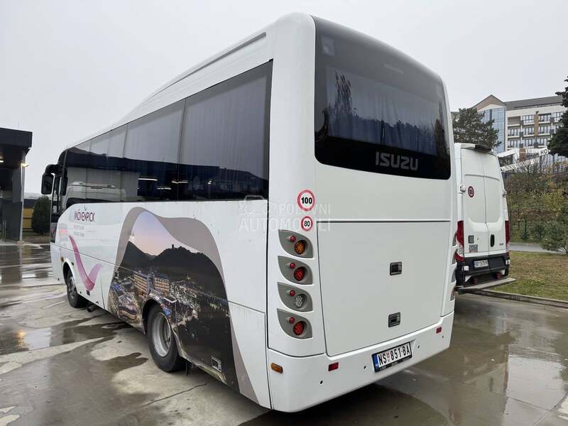 Isuzu EURO TURQUOISE