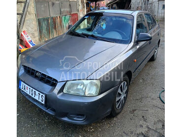 Hyundai Accent 