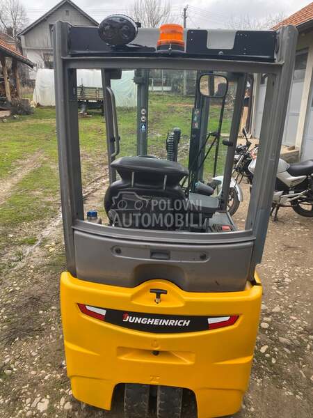 Jungheinrich EFG 215