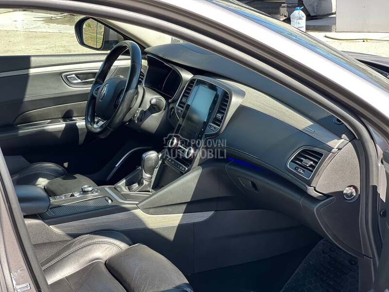 Renault Talisman Initiale Paris
