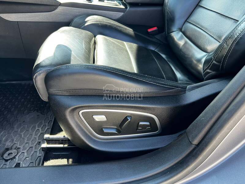 Renault Talisman Initiale Paris