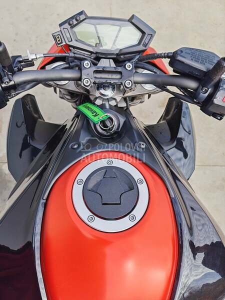 Kawasaki Z800 A2 NOV