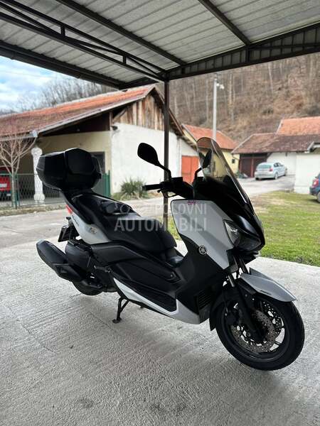 Yamaha xmax400