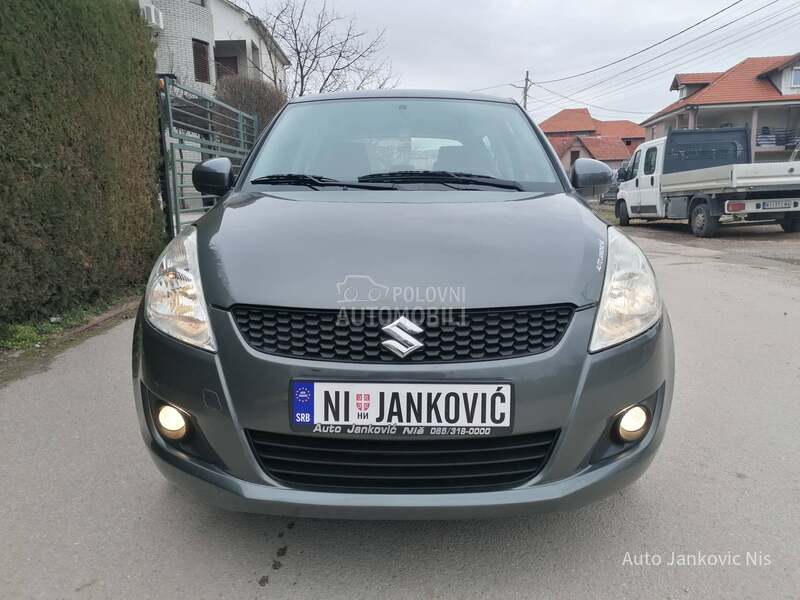 Suzuki Swift REZERVISAN