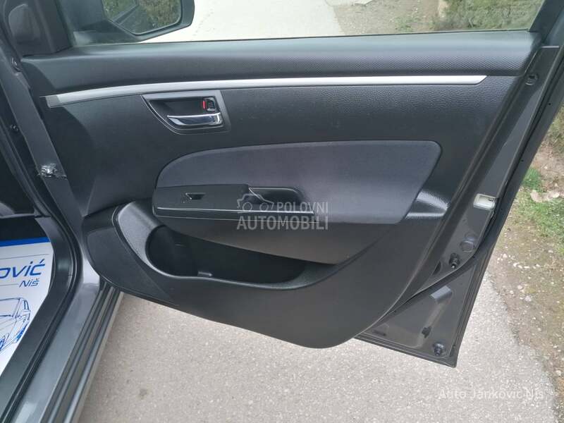 Suzuki Swift REZERVISAN