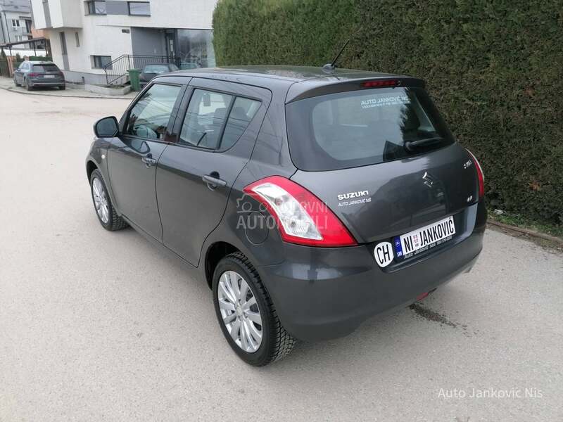 Suzuki Swift REZERVISAN