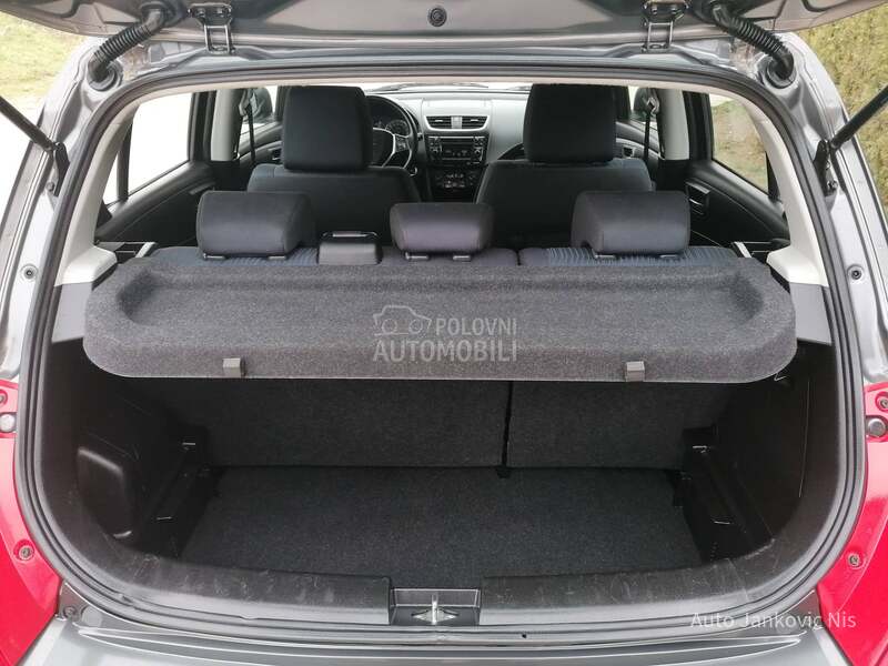 Suzuki Swift REZERVISAN