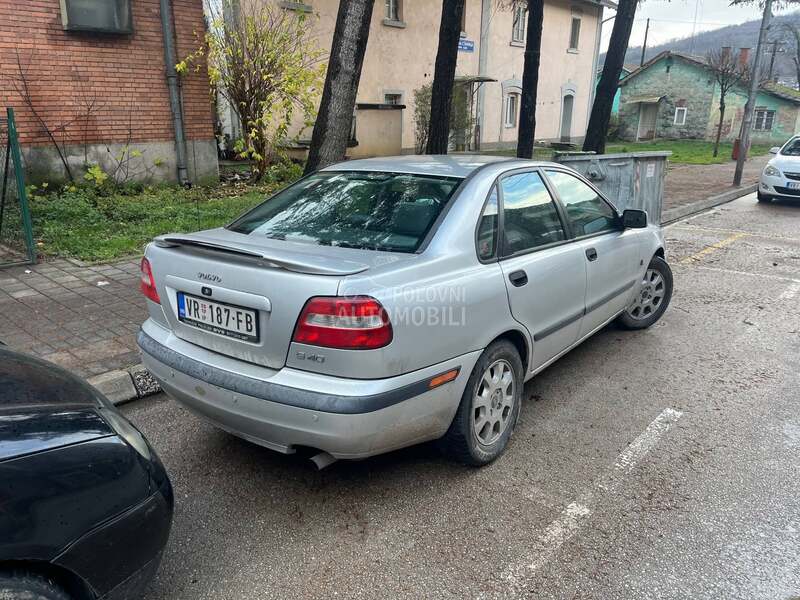 Volvo S40 1.8