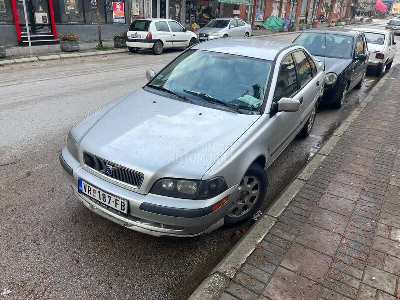 Volvo S40 1.8