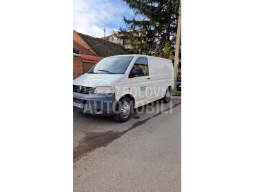 Volkswagen Transporter T5 1.9 tdi