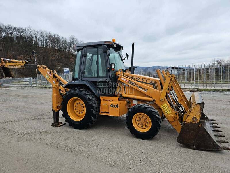 Case 580 SUPER LE
