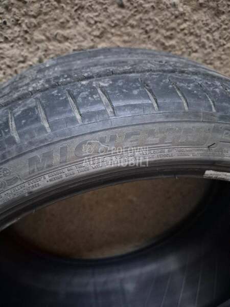 Michelin 225/40 R19 Letnja
