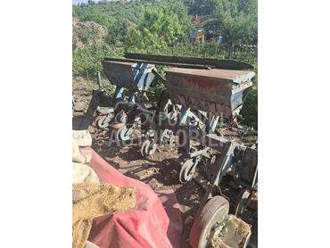 IMT Više vrsta  poljo. mašina