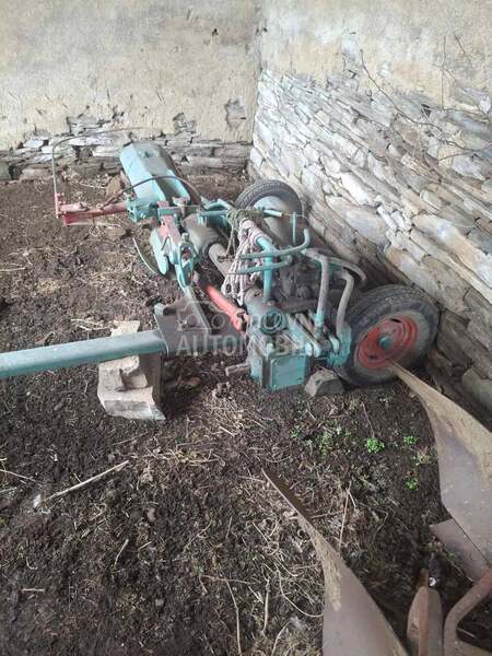 IMT Više vrsta  poljo. mašina