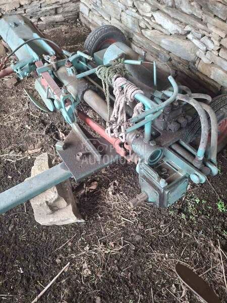 IMT Više vrsta  poljo. mašina