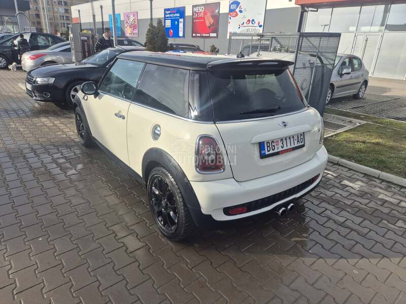 MINI Cooper S 