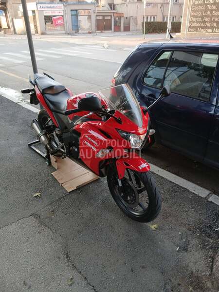 Honda CBR 125 R