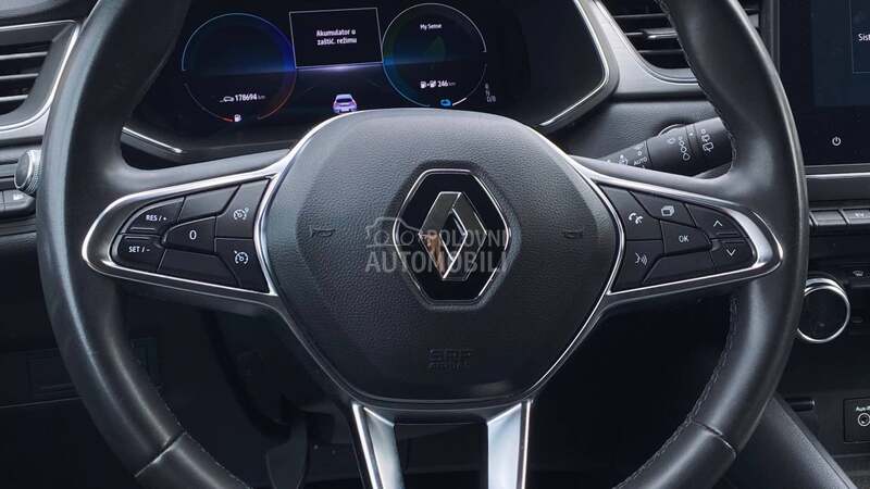 Renault Captur e TECH Plugin INTENS