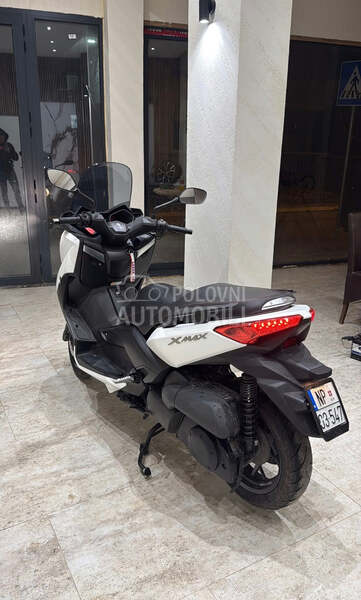Yamaha x max