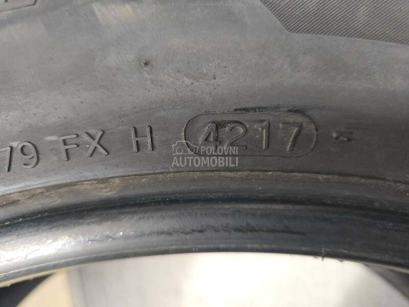 Hankook 255/55 R20 Zimska