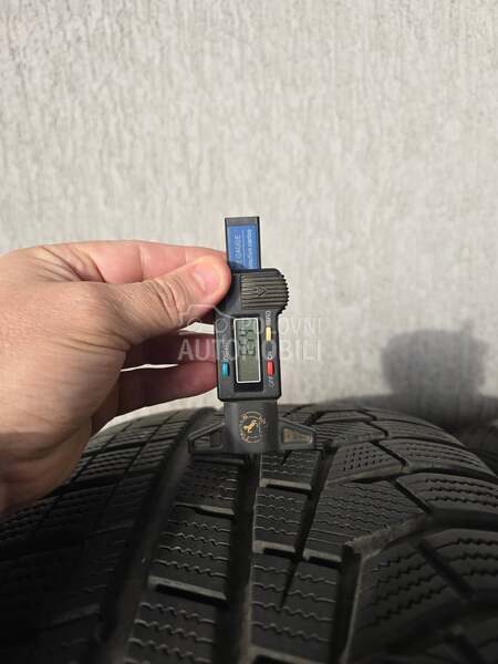 Hankook 255/55 R20 Zimska