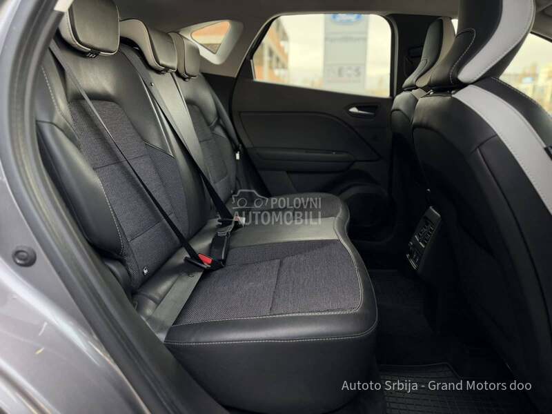 Renault Captur 1.0 TCe INTENS