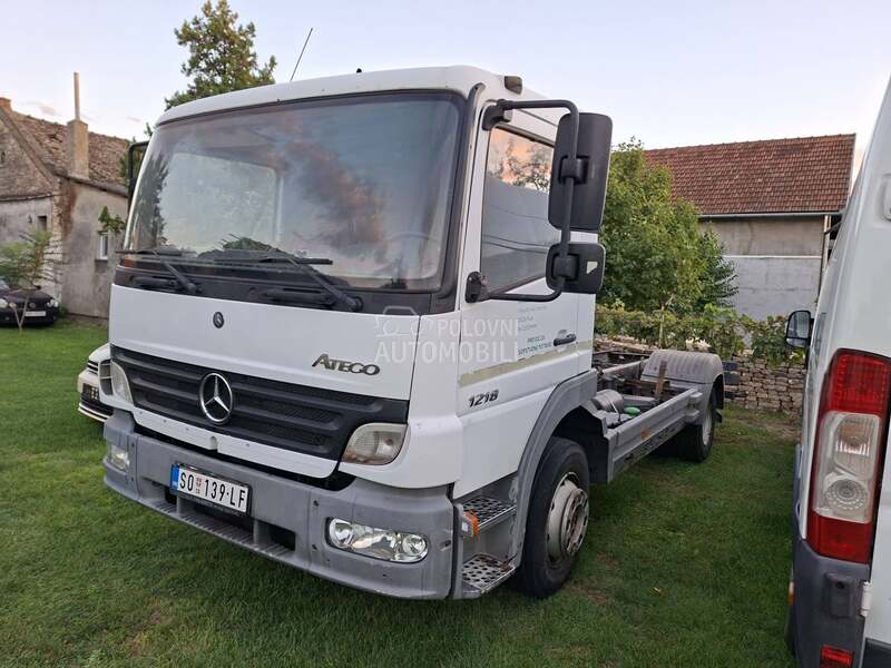 Mercedes Benz atego