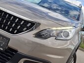 Peugeot 2008 ALLURE PREMIUM