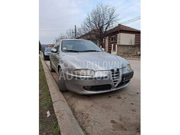 Alfa Romeo 147 1.6i