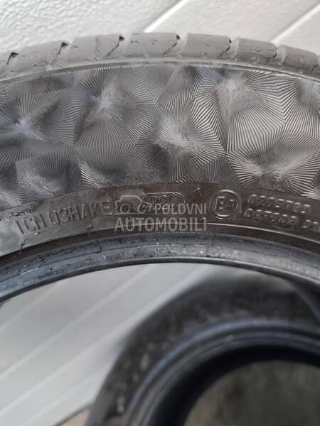 Continental 235/55 R17 Letnja