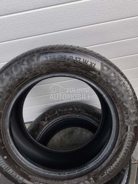 Continental 235/55 R17 Letnja