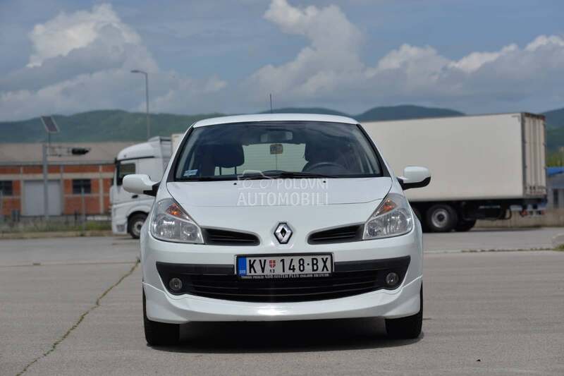 Renault Clio 