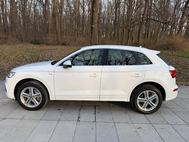 Audi Q5 2,0 TDI 3xS-line