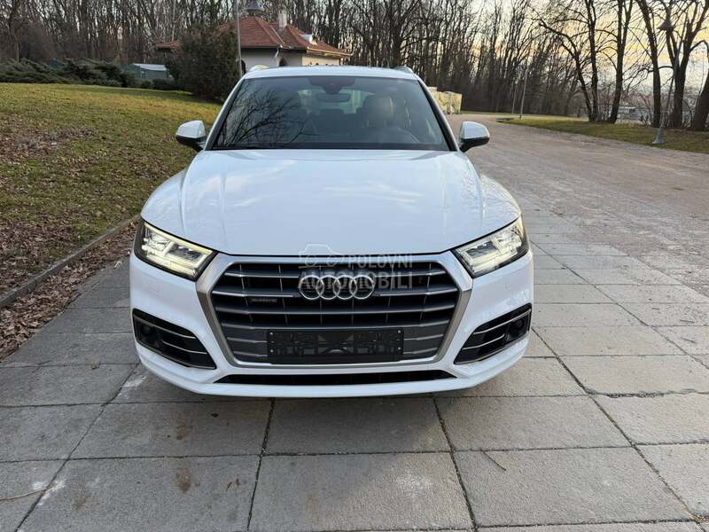 Audi Q5 2,0 TDI 3xS-line