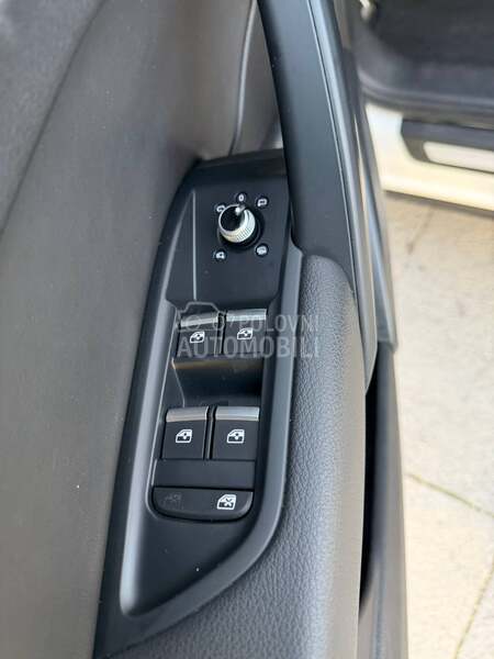 Audi Q5 2,0 TDI 3xS-line