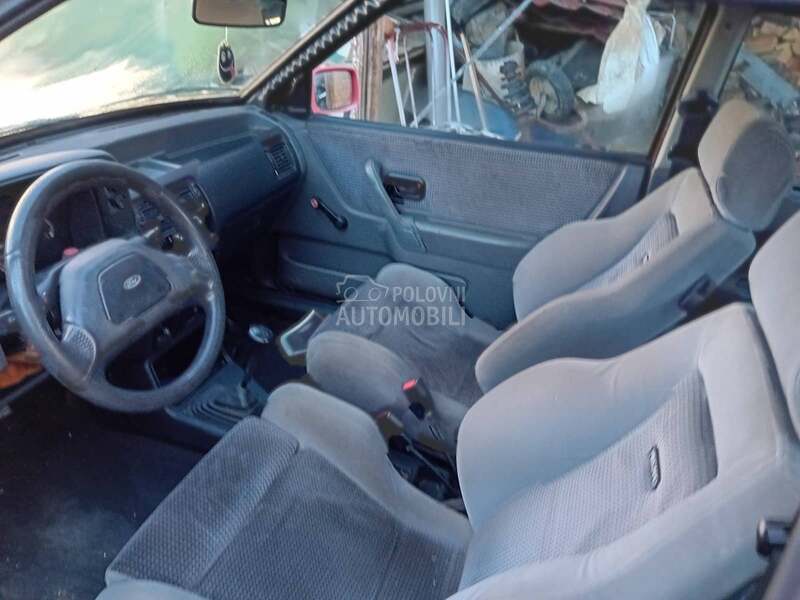 Ford Escort 