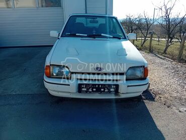 Ford Escort 