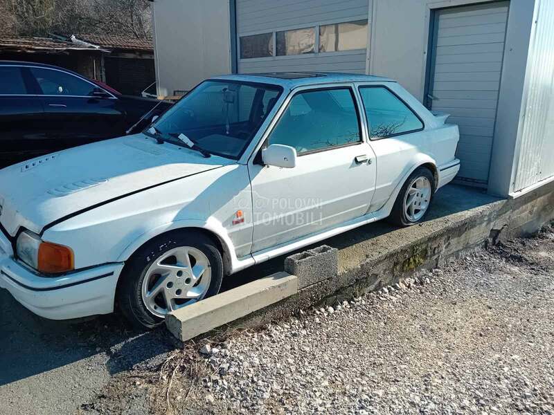 Ford Escort 