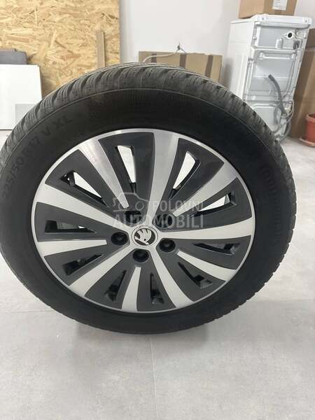 Continental 225/50 R17 Zimska