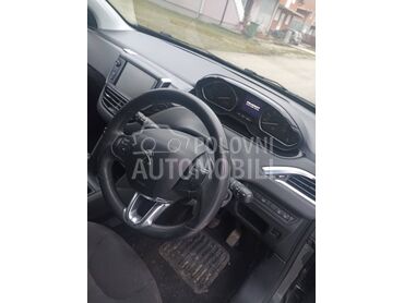 volan za Peugeot 208
