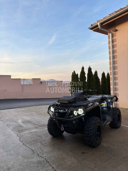 Can-Am Outlander 1000