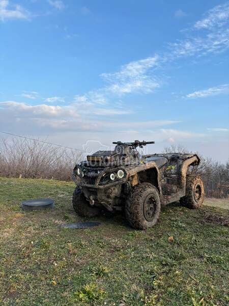 Can-Am Outlander 1000