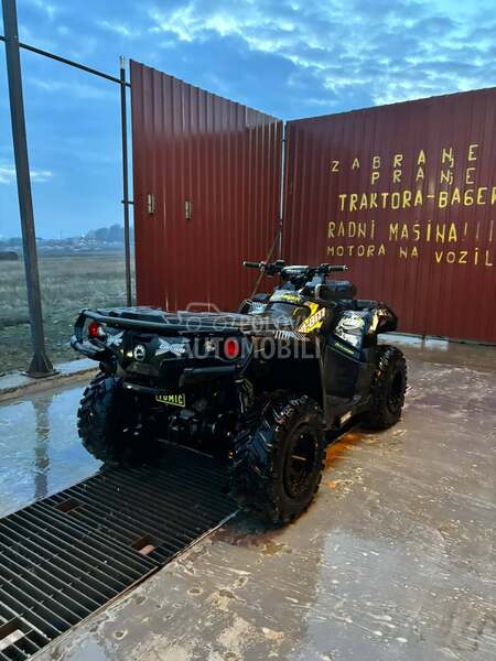 Can-Am Outlander 1000