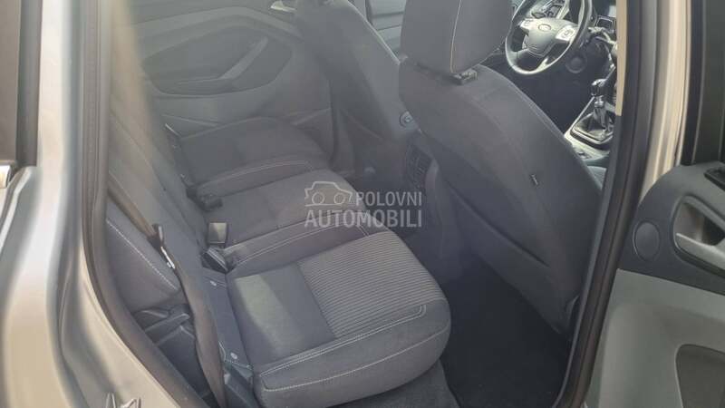 Ford C-Max TITANIUM