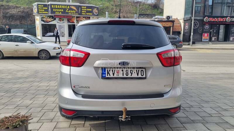 Ford C-Max TITANIUM