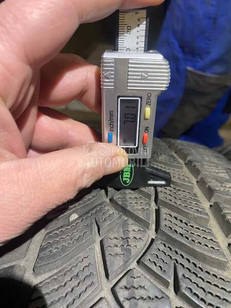 Goodyear 225/40 R18 Zimska