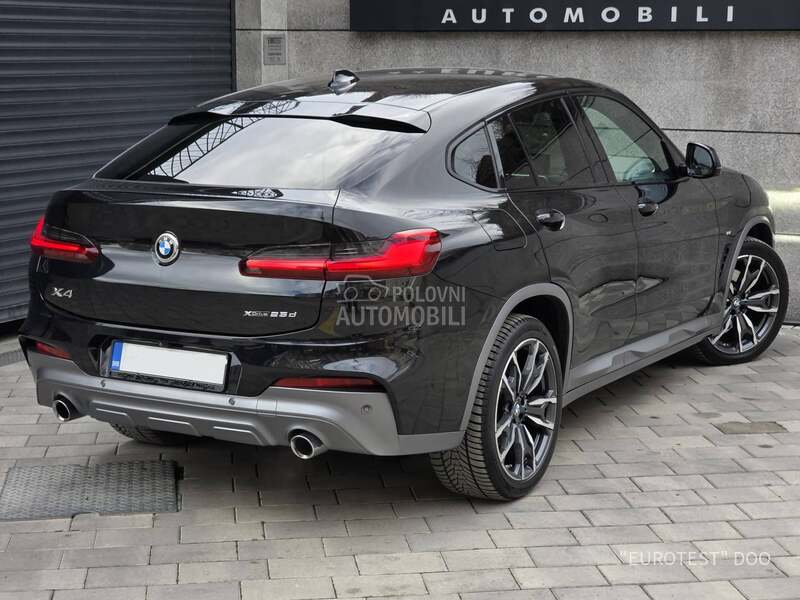 BMW X4 M/X-Drive