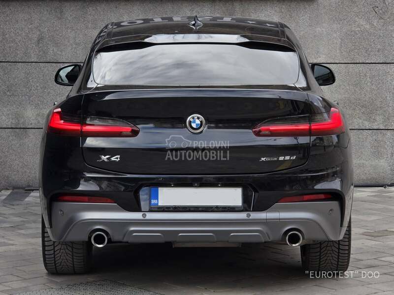 BMW X4 M/X-Drive