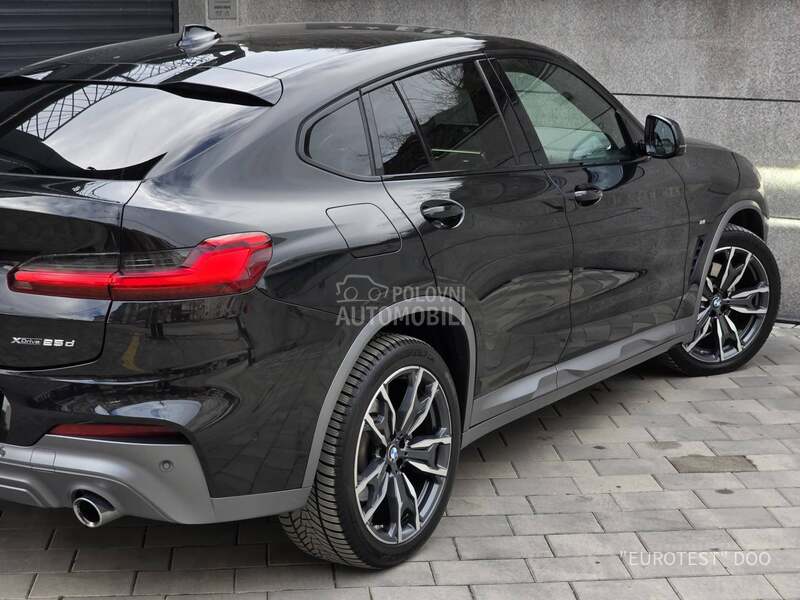 BMW X4 M/X-Drive