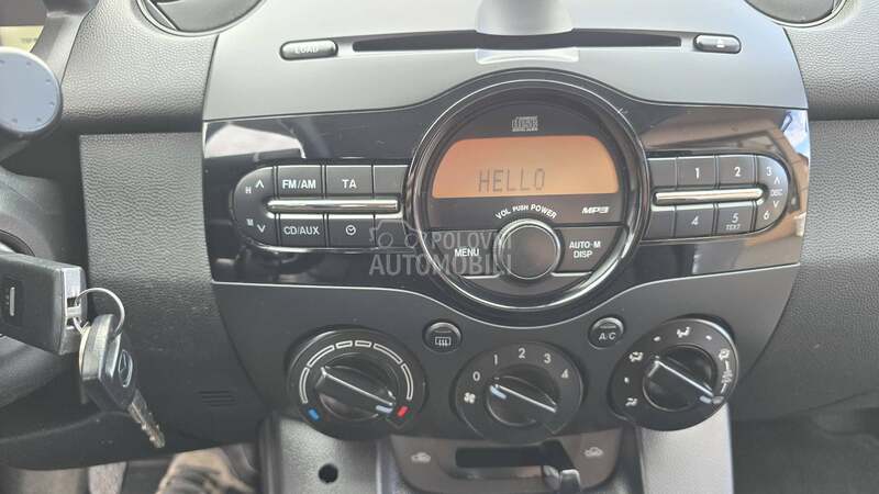 Mazda 2 1.4 B   N.O.V.A